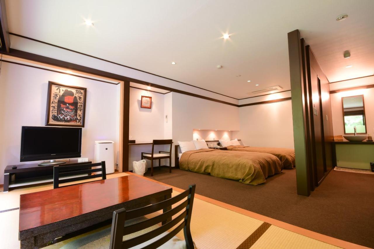 Koyasan Shukubo Fumonin Hotel Buitenkant foto