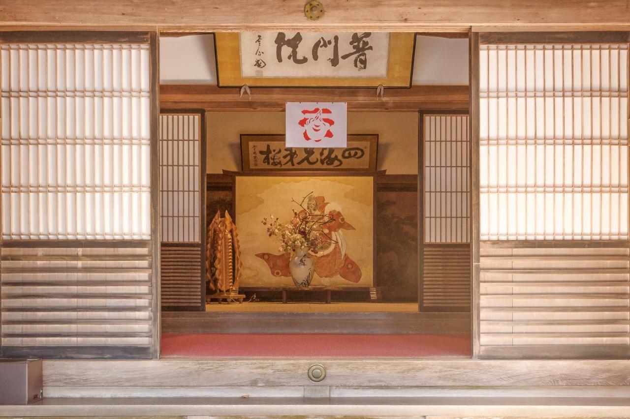 Koyasan Shukubo Fumonin Hotel Buitenkant foto