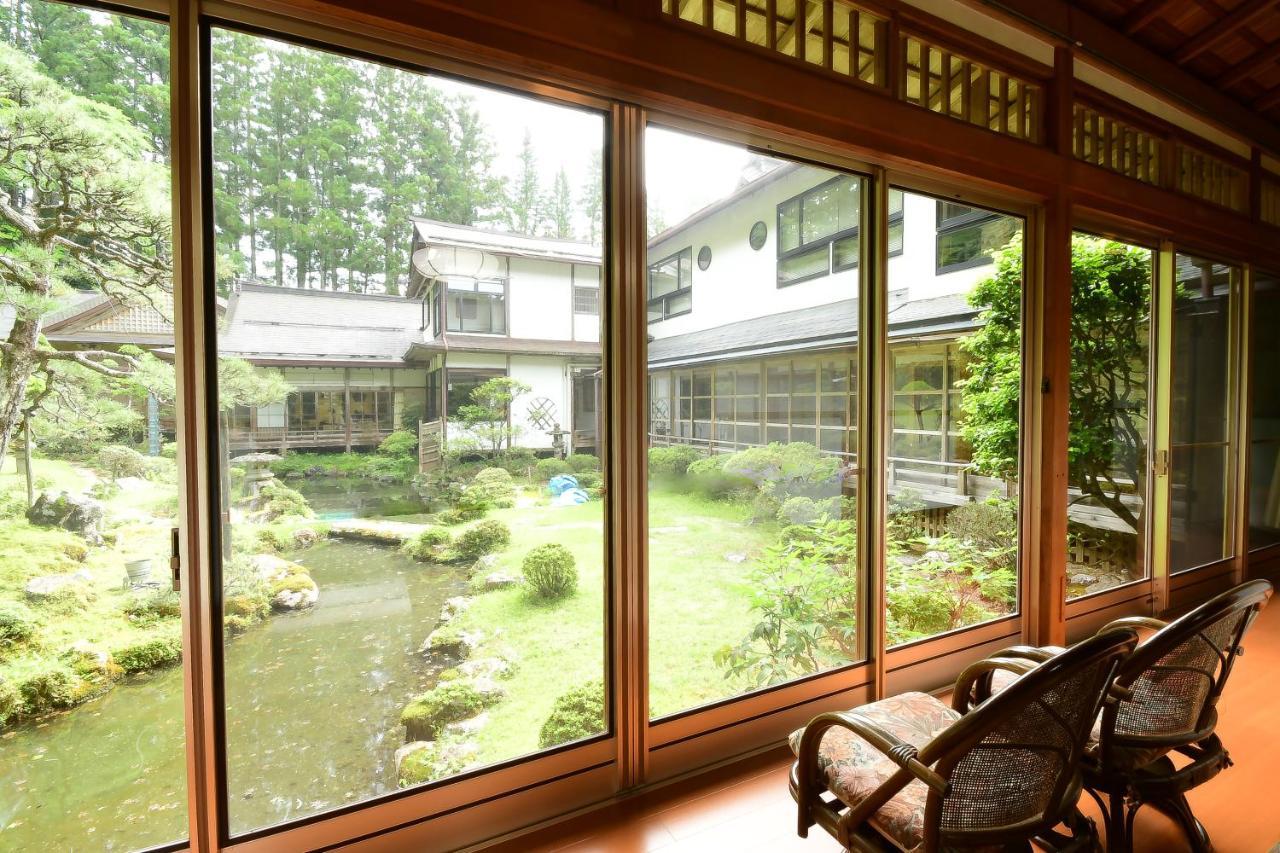 Koyasan Shukubo Fumonin Hotel Buitenkant foto